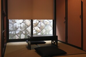 タウンホーム | 2 室のベッドルーム、セーフティボックス (室内)、デスク、WiFi (無料)