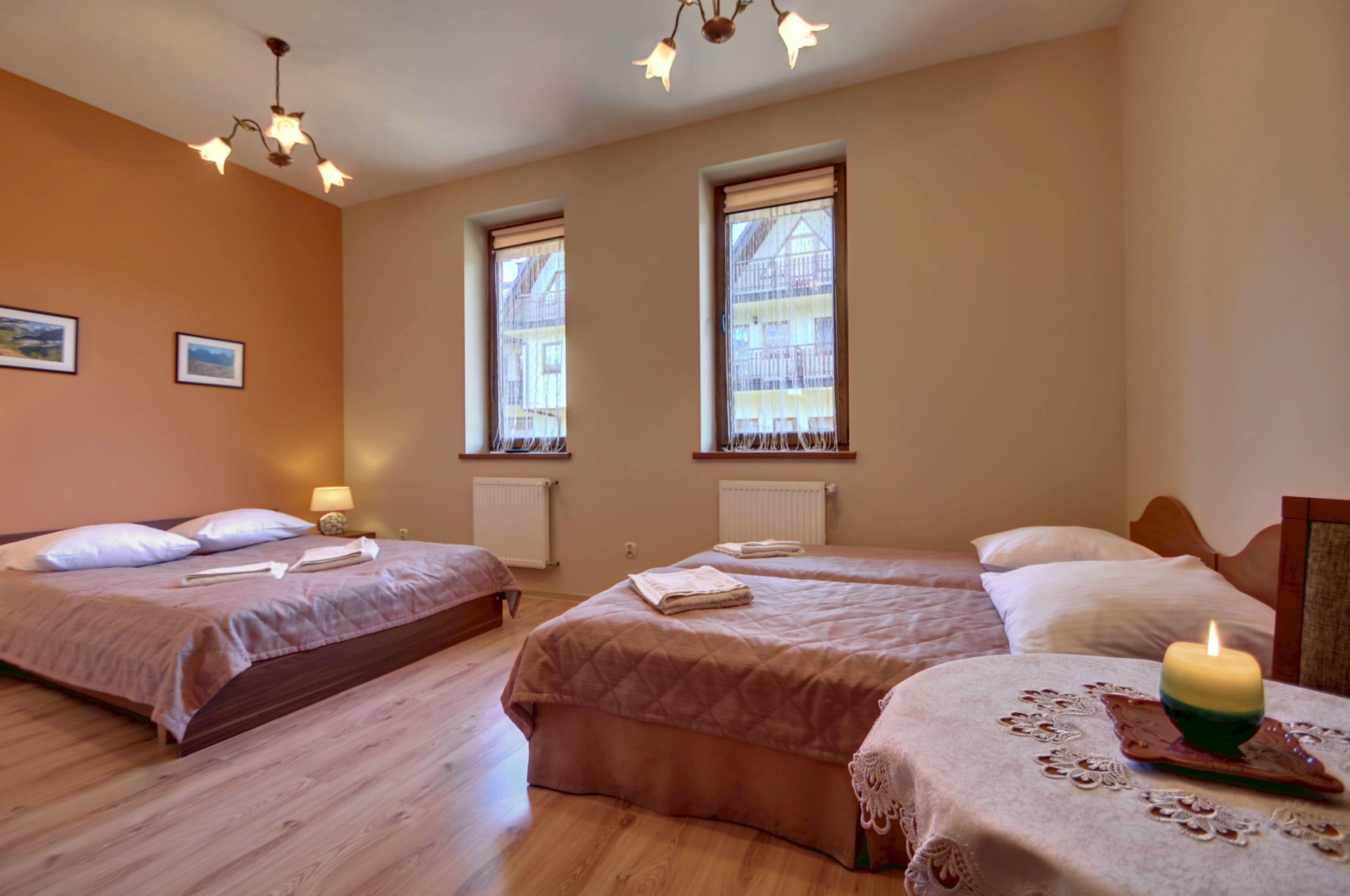 Classic Quadruple Room (201440050) | Egyptian cotton sheets, down comforters, free cribs/infant beds