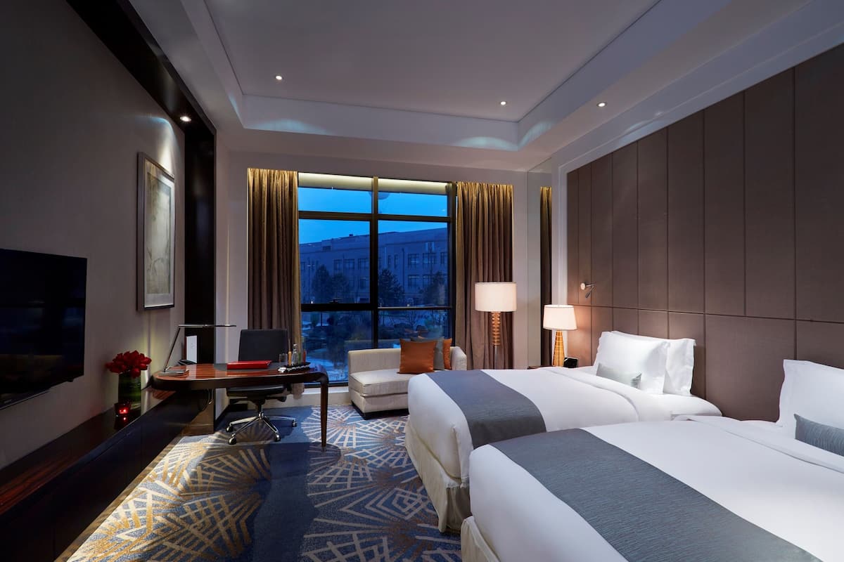 1 bedroom, minibar, in-room safe, individually decorated