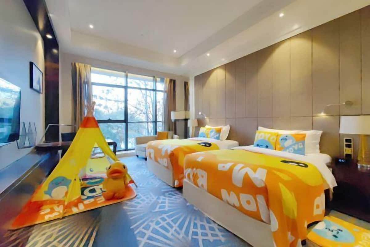 1 bedroom, minibar, in-room safe, individually decorated