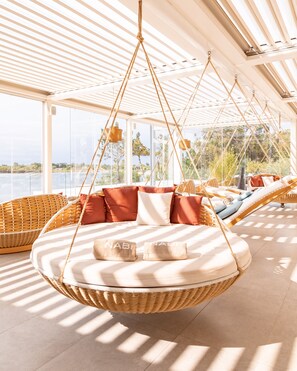 Couples treatment room(s), sauna, hot tub, Turkish bath/hammam