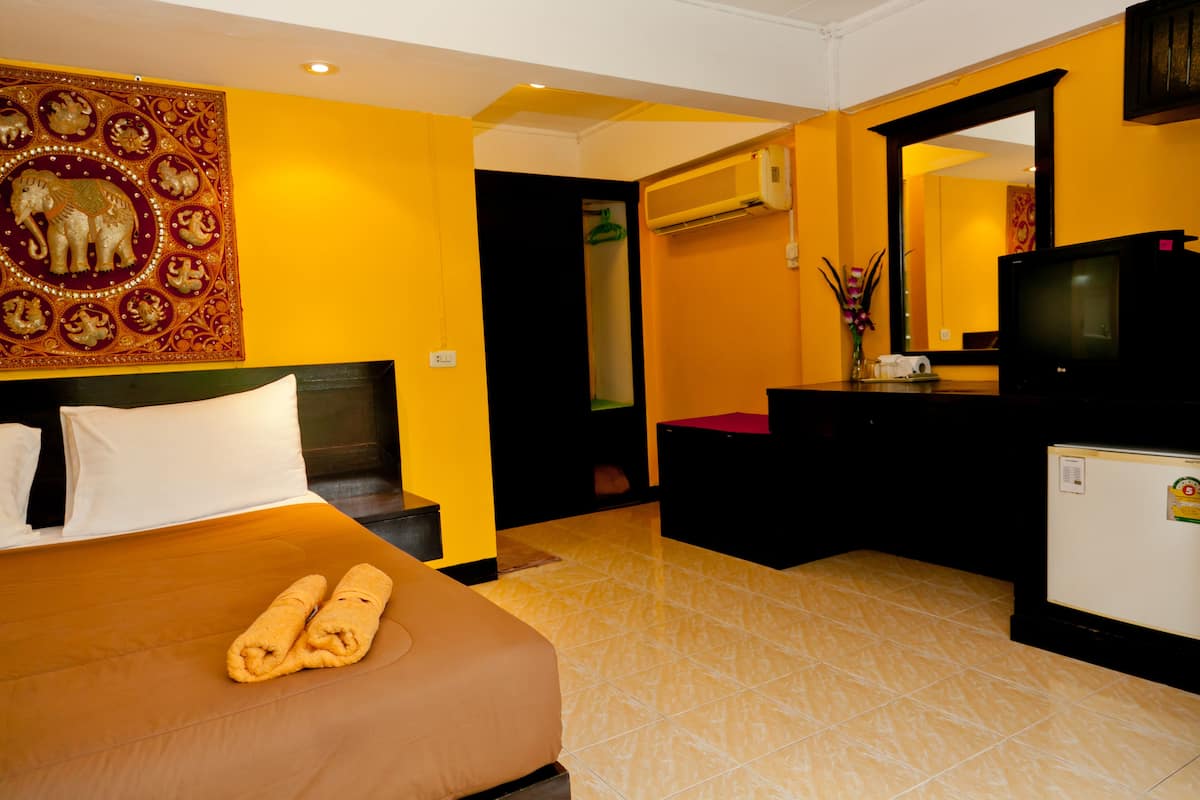 Standard Room | In-room safe, rollaway beds, free WiFi
