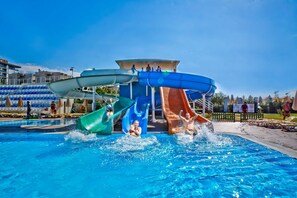 Waterslide - M.C Beach Park Resort Hotel - All Inclusive (Alanya)
