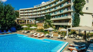 Mặt tiền nơi lưu trú