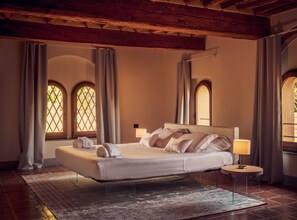 Suite – deluxe, 1 soverom | 1 soverom, italienske Frette-laken og senger med Select Comfort-madrass