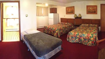 Standard Room, Non Smoking | Individually decorated, free WiFi