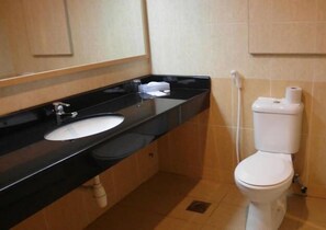 Perlengkapan mandi gratis dan handuk