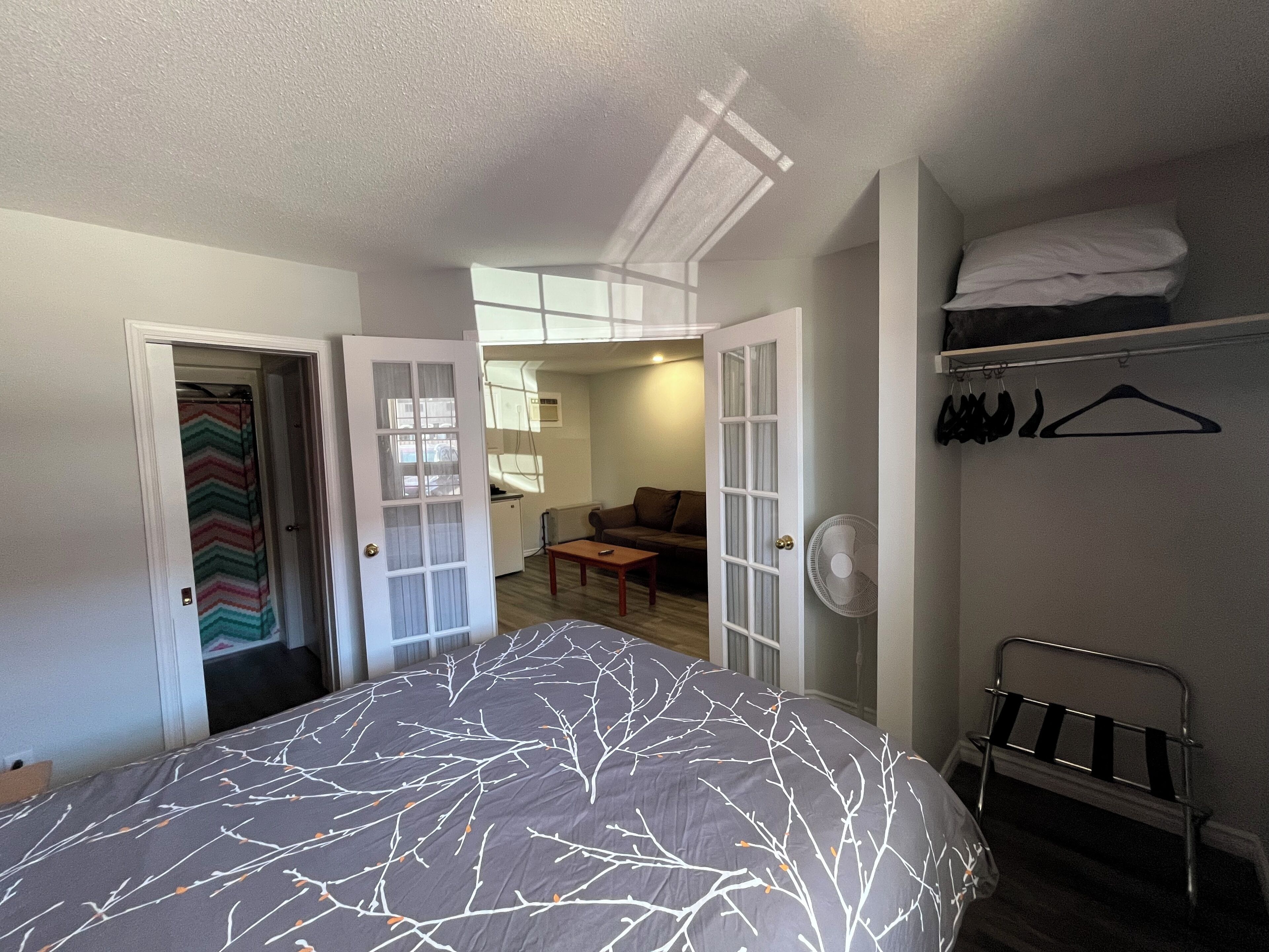 Standard Suite