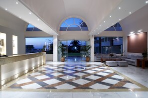 Lobby - Avra Beach Resort Hotel & Bungalows - All Inclusive (Rhodes)