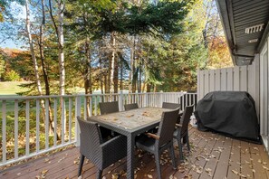 Borealis 214, 3 Bedroom Townhome | Terrace/patio