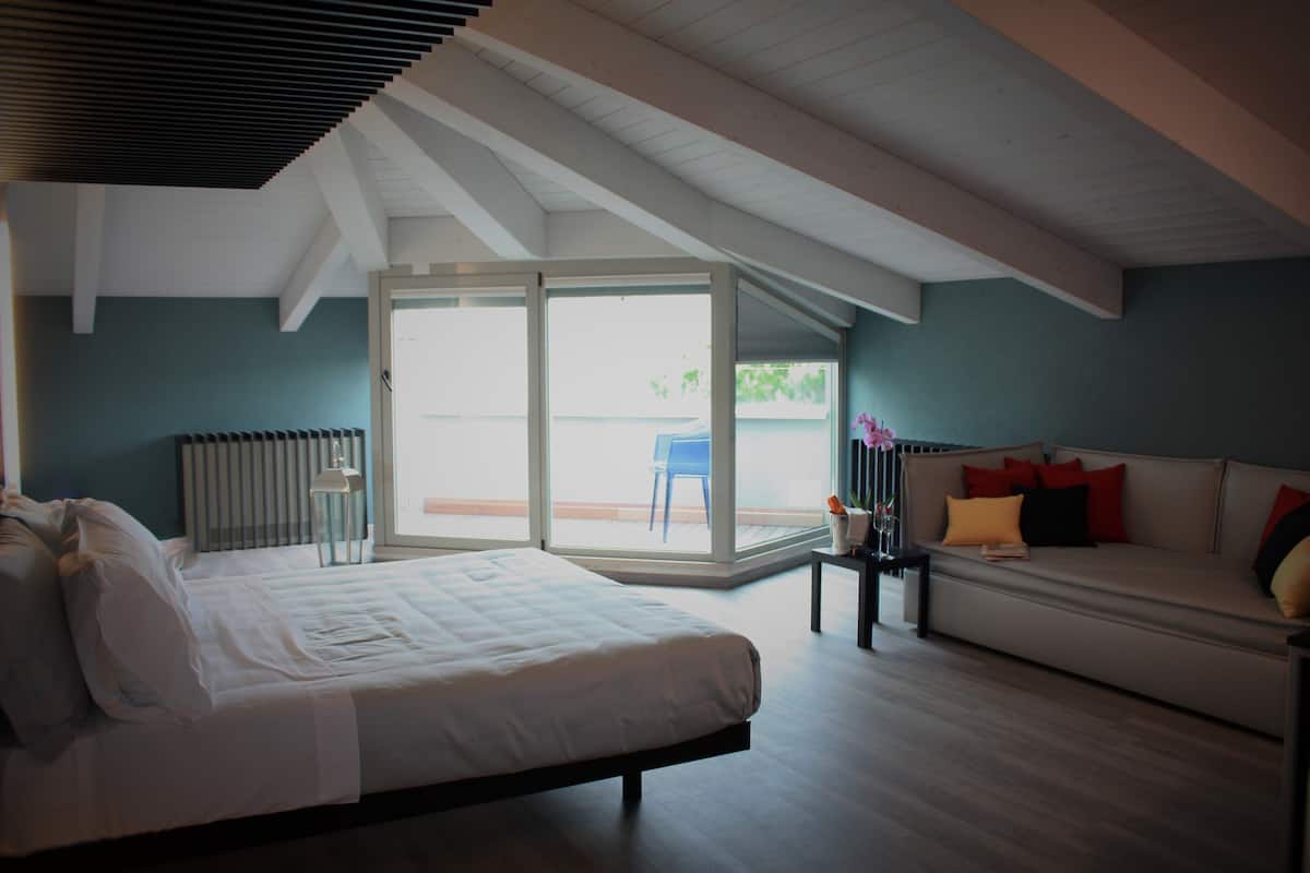 Superior Suite | Soundproofing