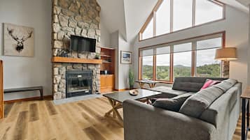 Haut Bois 197-5 , 3 Bedrooms | Living area | Flat-screen TV, fireplace