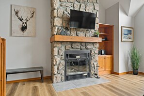 Haut Bois 197-5 , 3 Bedrooms | Living area | Flat-screen TV, fireplace, DVD player