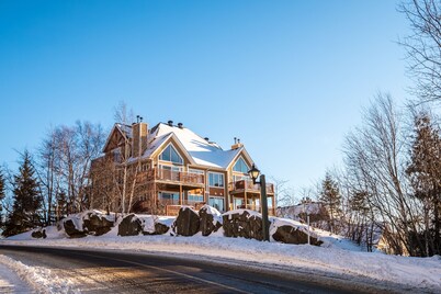 Les Haut Bois Condominiums -RVMT