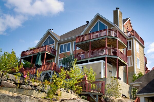 Les Haut Bois Condominiums -Rvmt - Mont-Tremblant