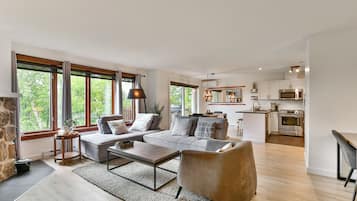 Haut Bois 197-3, 2 Bedrooms | Living area | Flat-screen TV, fireplace