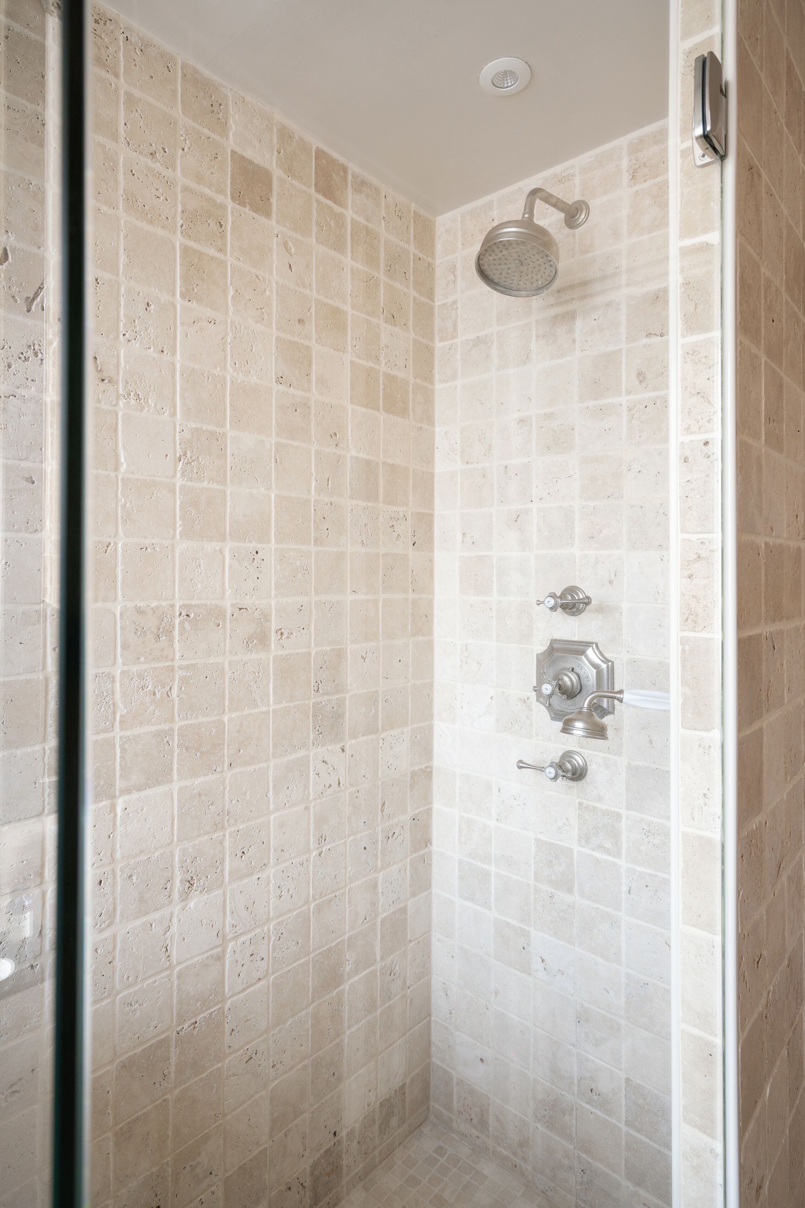 quadruple room | bathroom | shower, hair dryer, towels