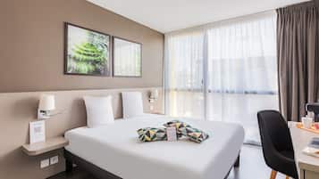 Double Studio | In-room safe, desk, iron/ironing board, free WiFi
