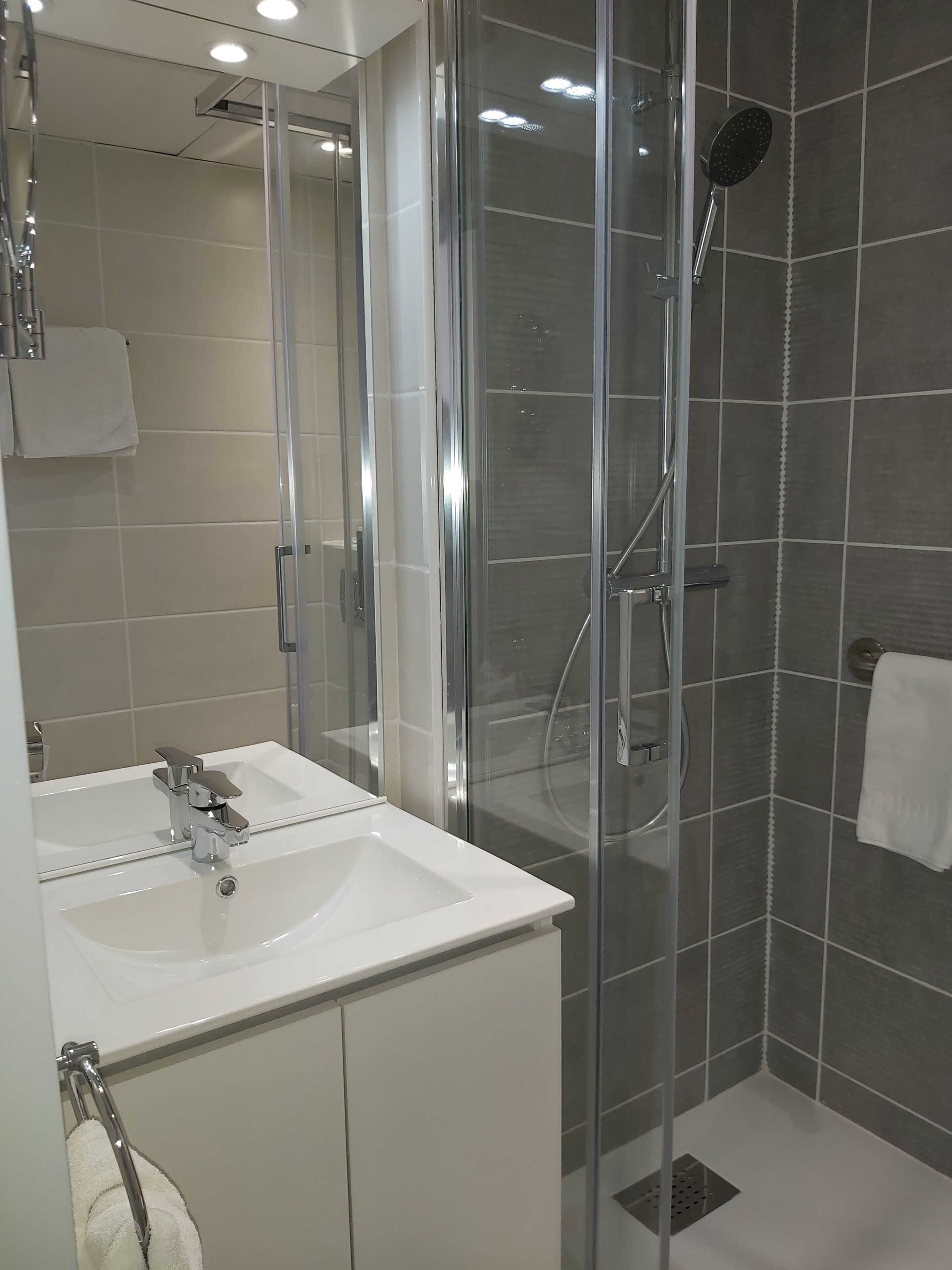 Foto - Hotel Restaurant Miramar L'orchidée