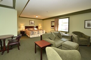 Executive Room | Living area | LCD TV