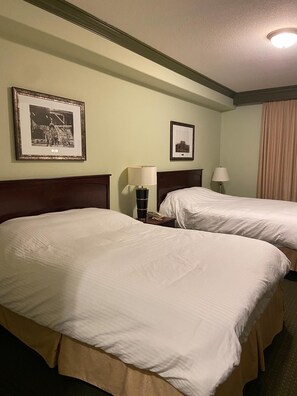 In-room dining - Big Lake Inn (Slave Lake)