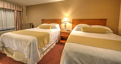 Burbank Inn and Suites