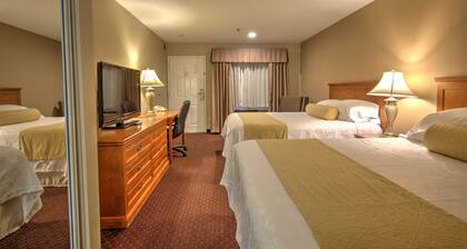 Burbank Inn and Suites
