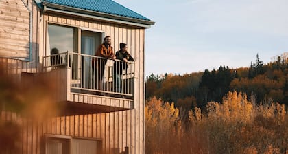 Battures Hotel Fjord Saguenay