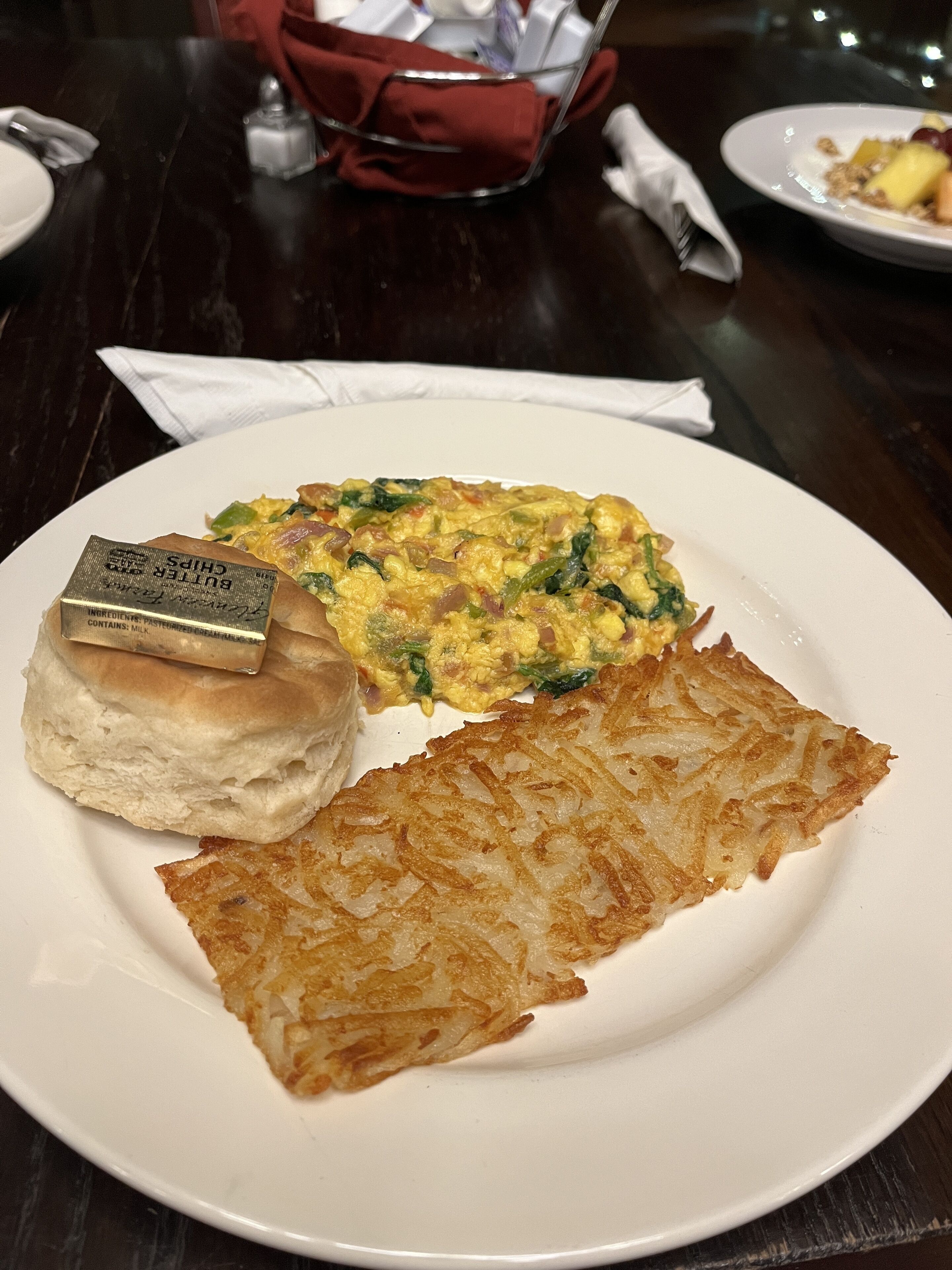 free daily full breakfast