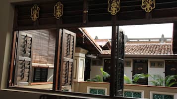 Bahagian dalam