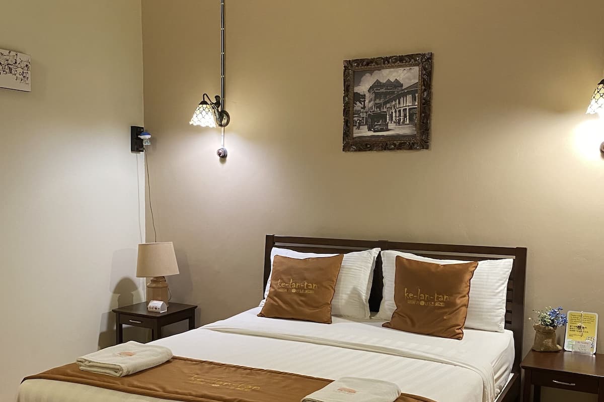 Superior kamer, 1 queensize bed | Luxe beddengoed, donzen dekbedden, een gratis minibar, gratis wifi