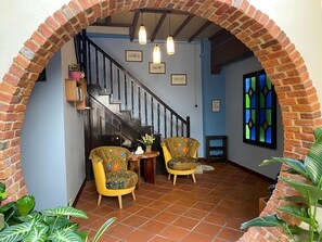 Sala de estar en el lobby