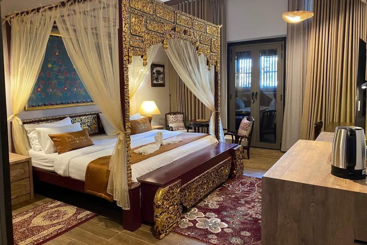 Love Suite | Peralatan tempat tidur premium, gebar bulu kapas, bar mini percuma