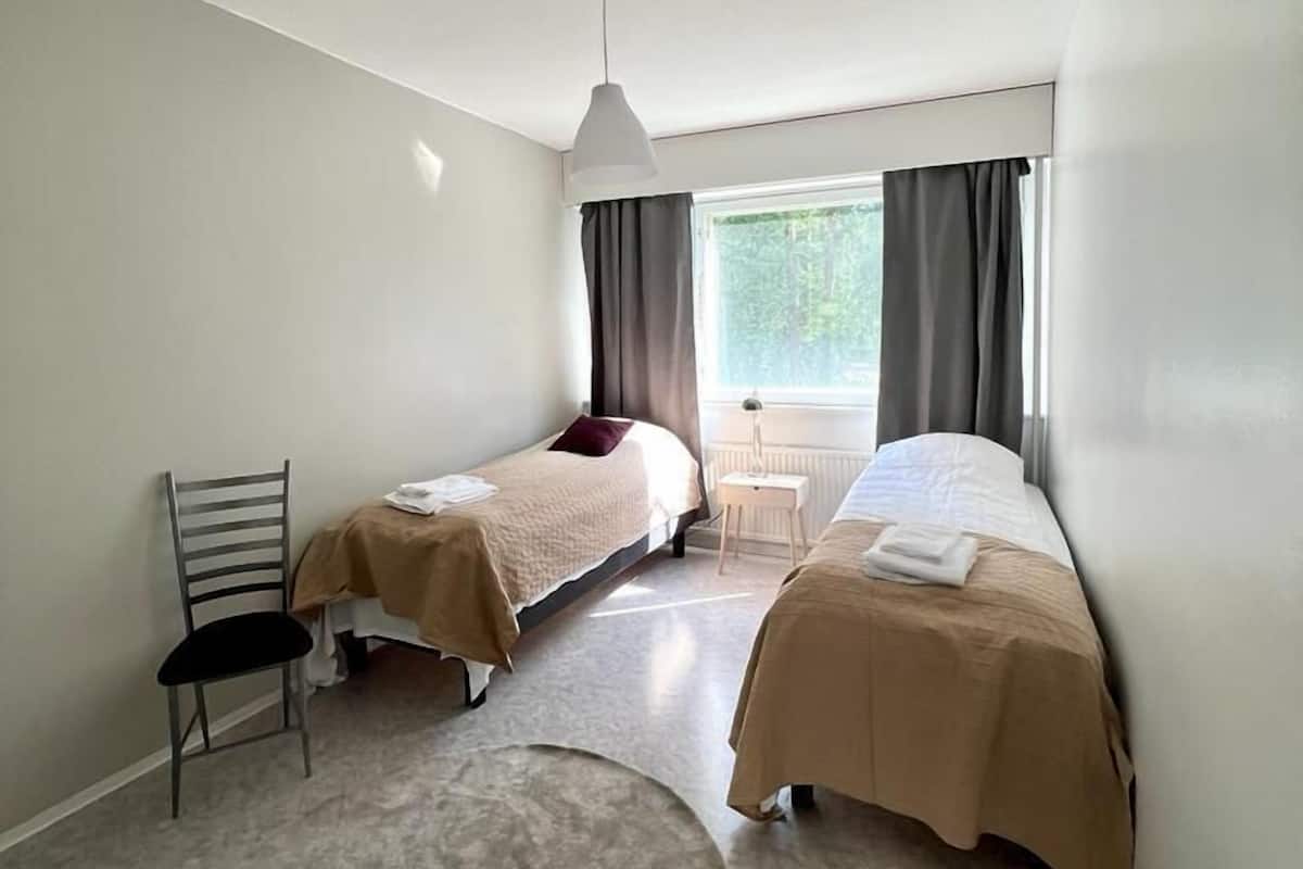 Two bedroom apartment | Con arredamento individuale, ferro/asse da stiro, Wi-Fi gratuito