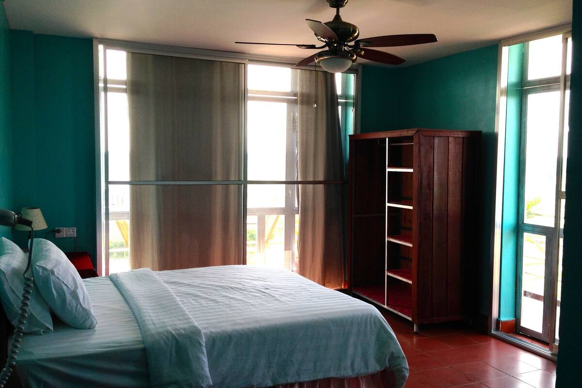 standard 2 | minibar, free wifi, bed sheets