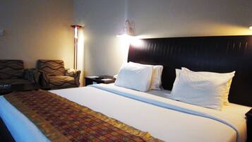 Minibar, in-room safe, desk, free WiFi