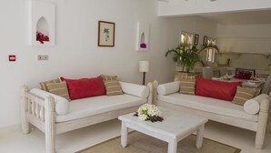 Unclassified image, 3 of 29, button - Medina Palms (Watamu)