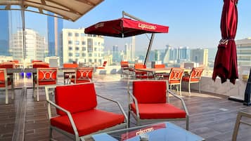Breakfast, dinner served; international cuisine, al fresco dining