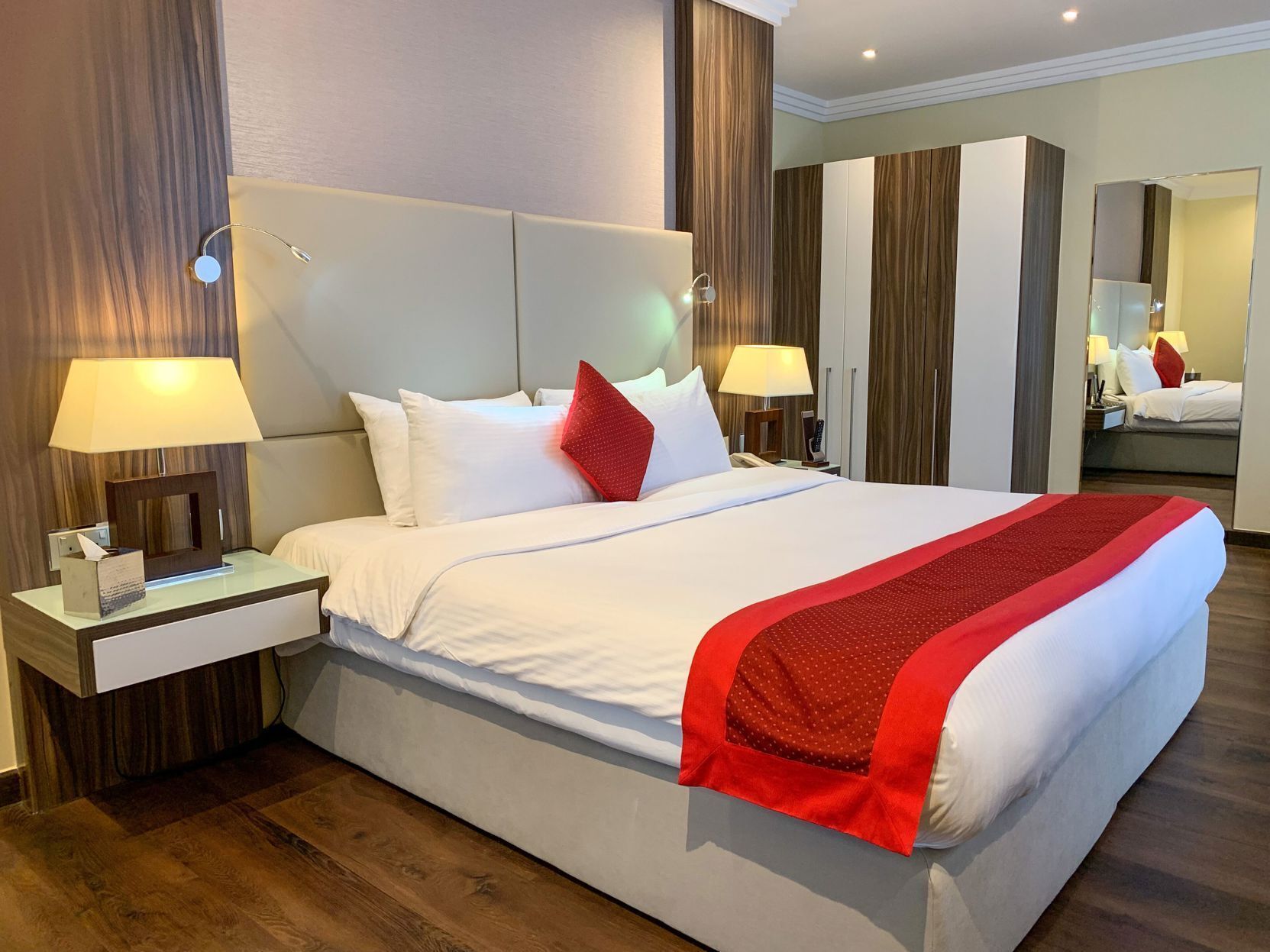 Articles gratuits dans le mini-bar, coffres-forts dans les chambres