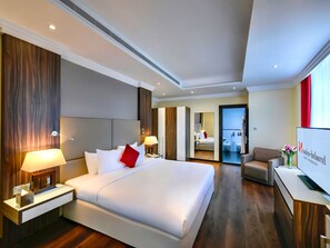 Deluxe Suite | Beach/ocean view