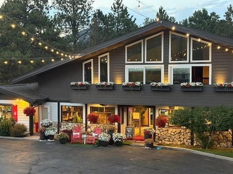 Exterior. Bavarian Inn Black Hills