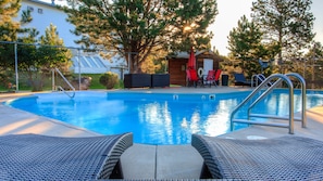 Indoor pool, outdoor pool