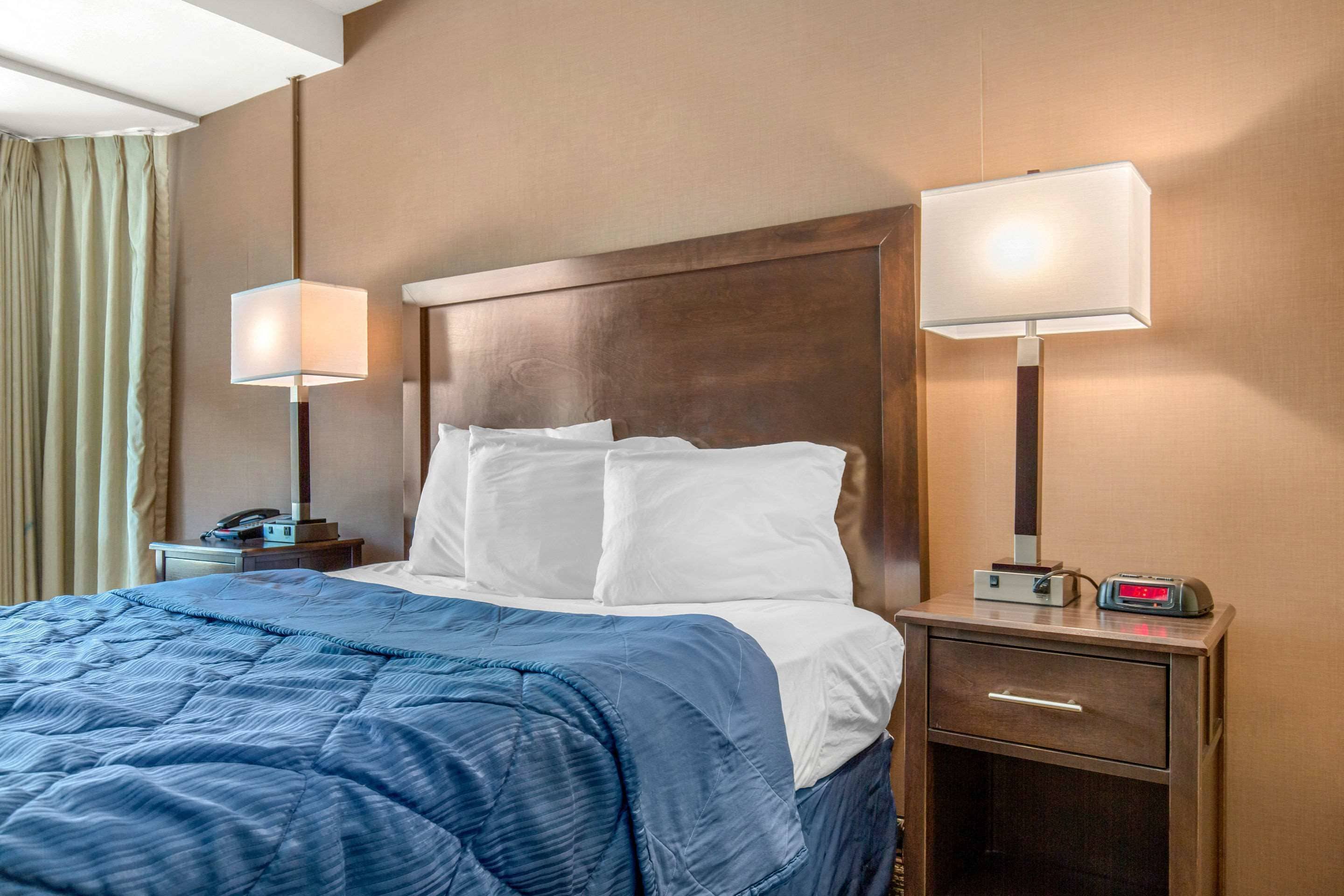 Photo - Rodeway Inn Chicago North Shore - Lincolnwood