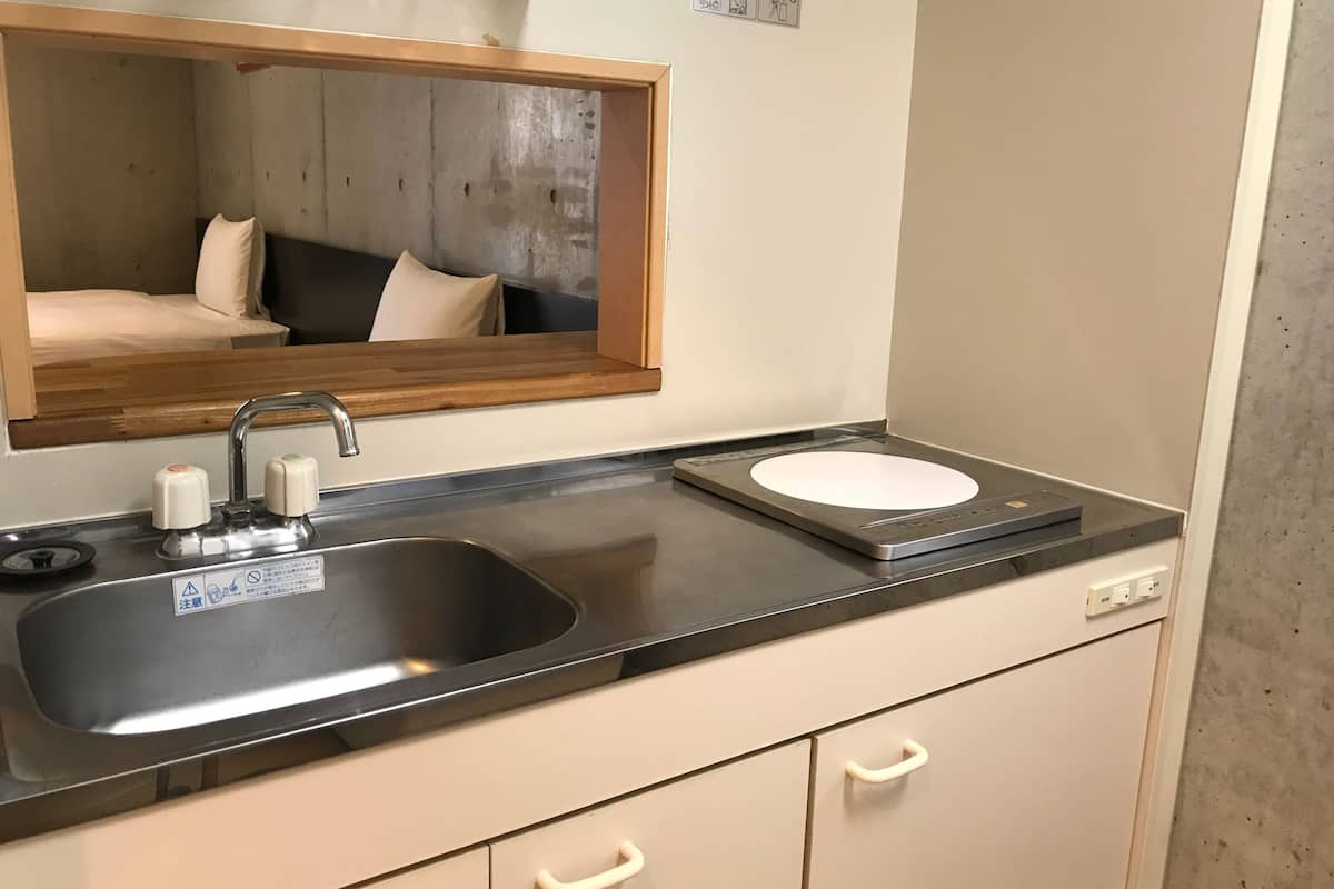 fridge, microwave, electric kettle