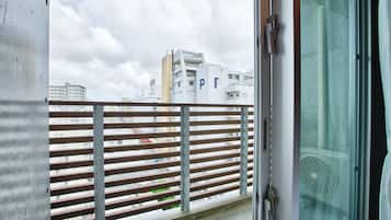 Quang cảnh từ phòng