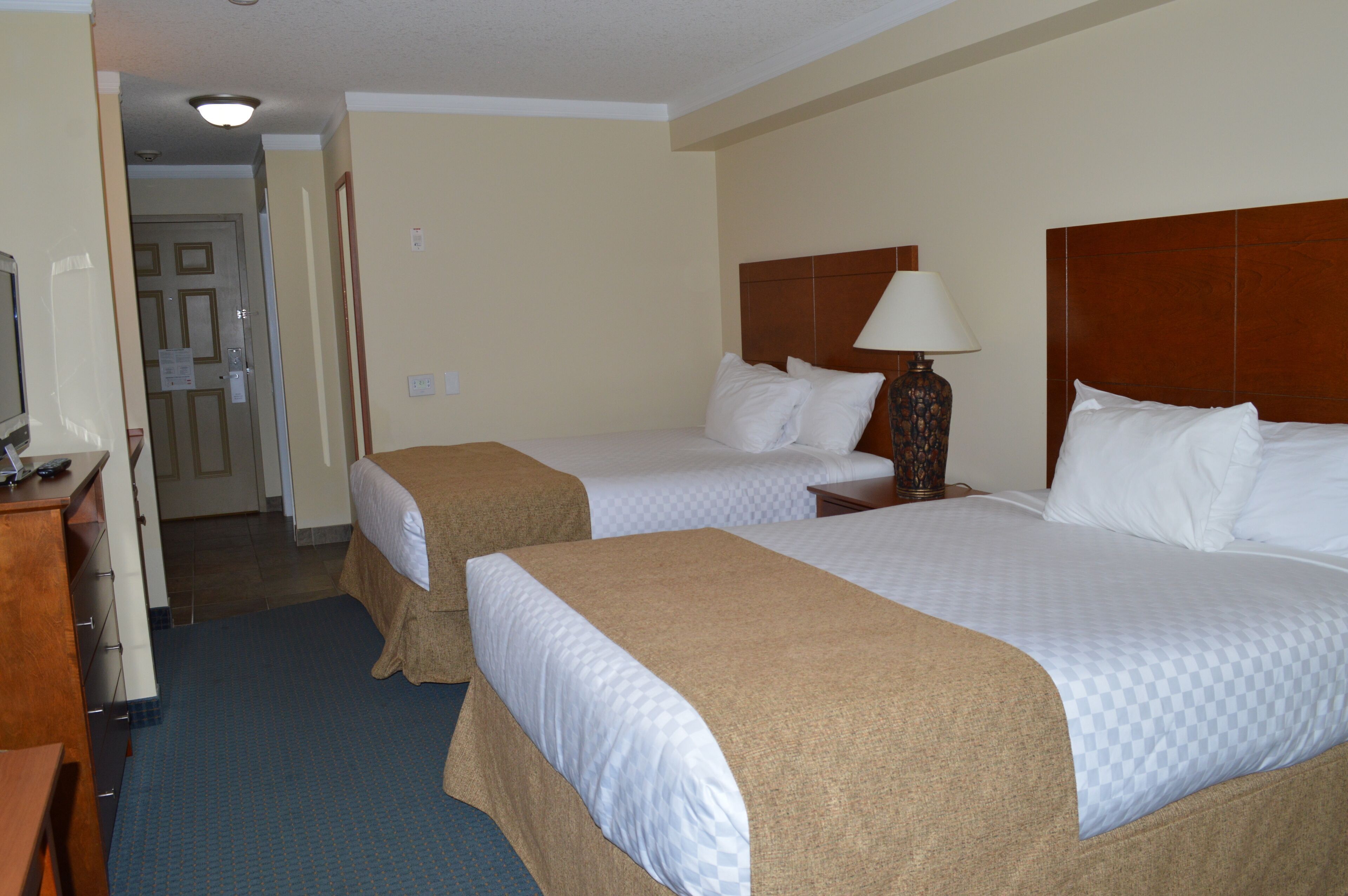 Iron/ironing board, free WiFi, bed sheets, wheelchair access