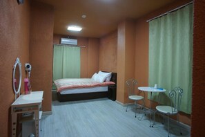 Double Room | Free WiFi - Feliz Town (Seogwipo)