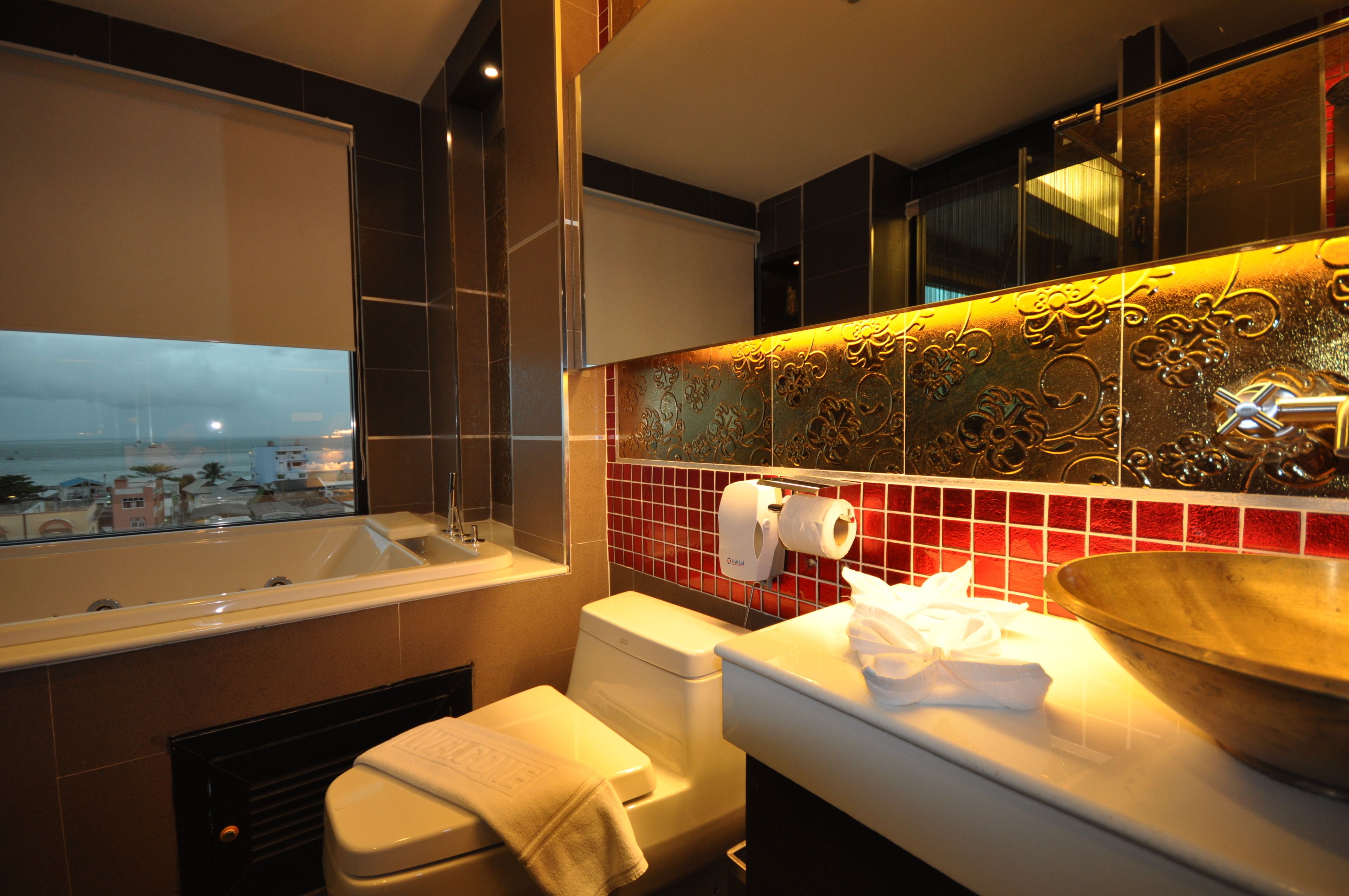 premier suite | bathroom | rainfall showerhead, free toiletries, hair dryer, towels