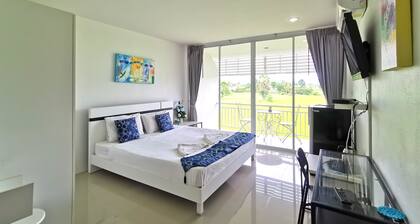 Phet Cha-am Plaza & Resort