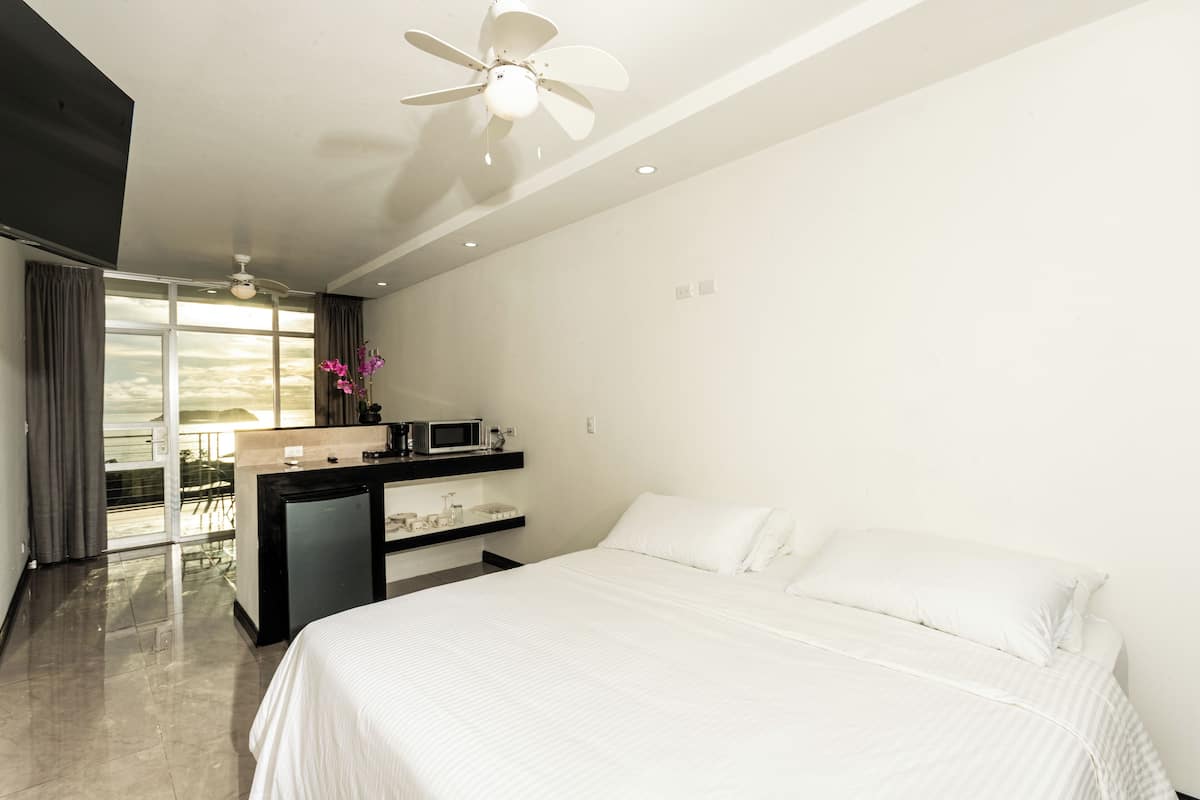1 habitación, ropa de cama de alta calidad y cubrecamas
